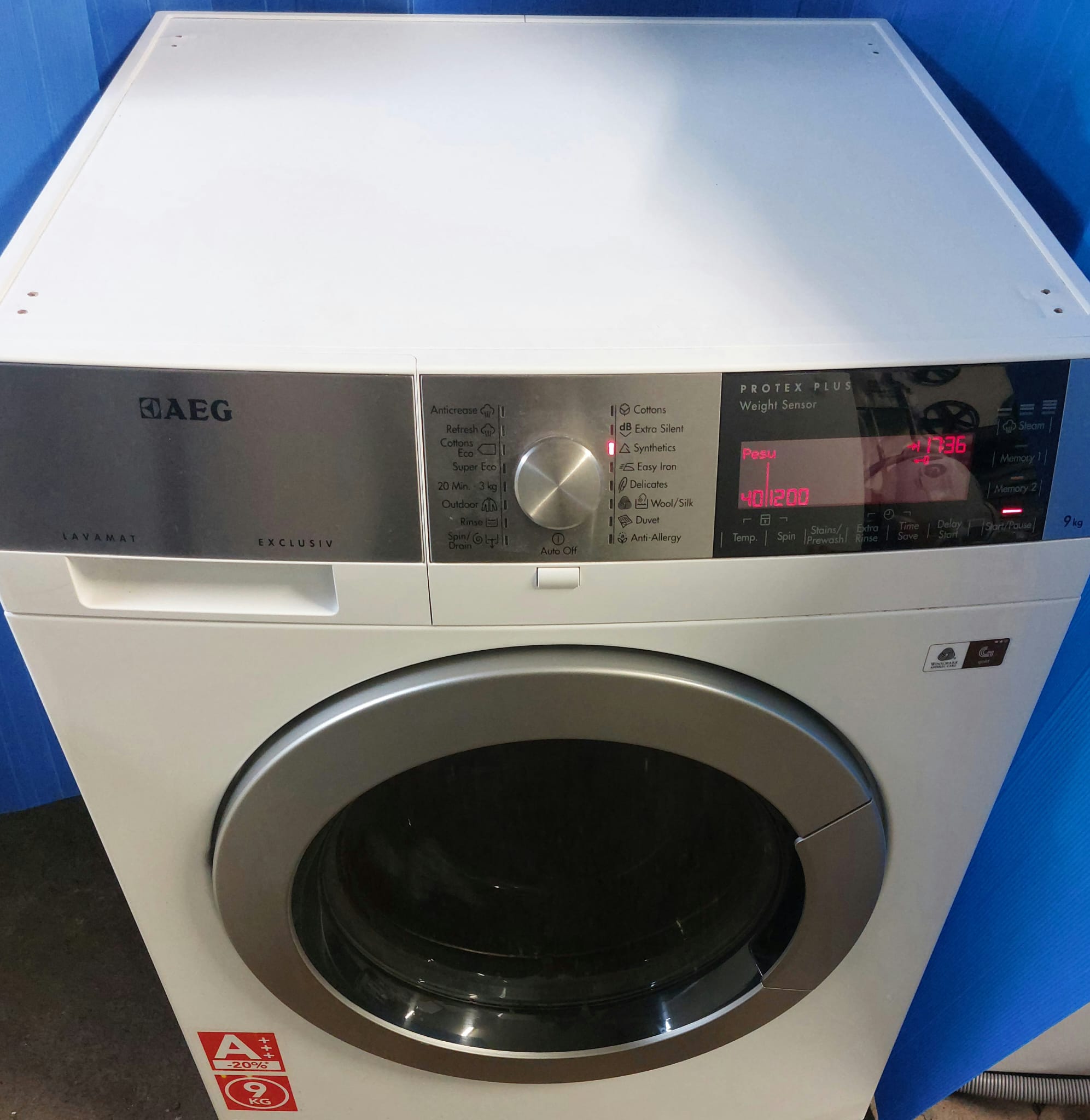 Pesumasin AEG Lawamat