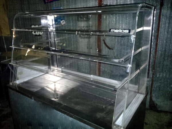 Külmvitriin Metos 