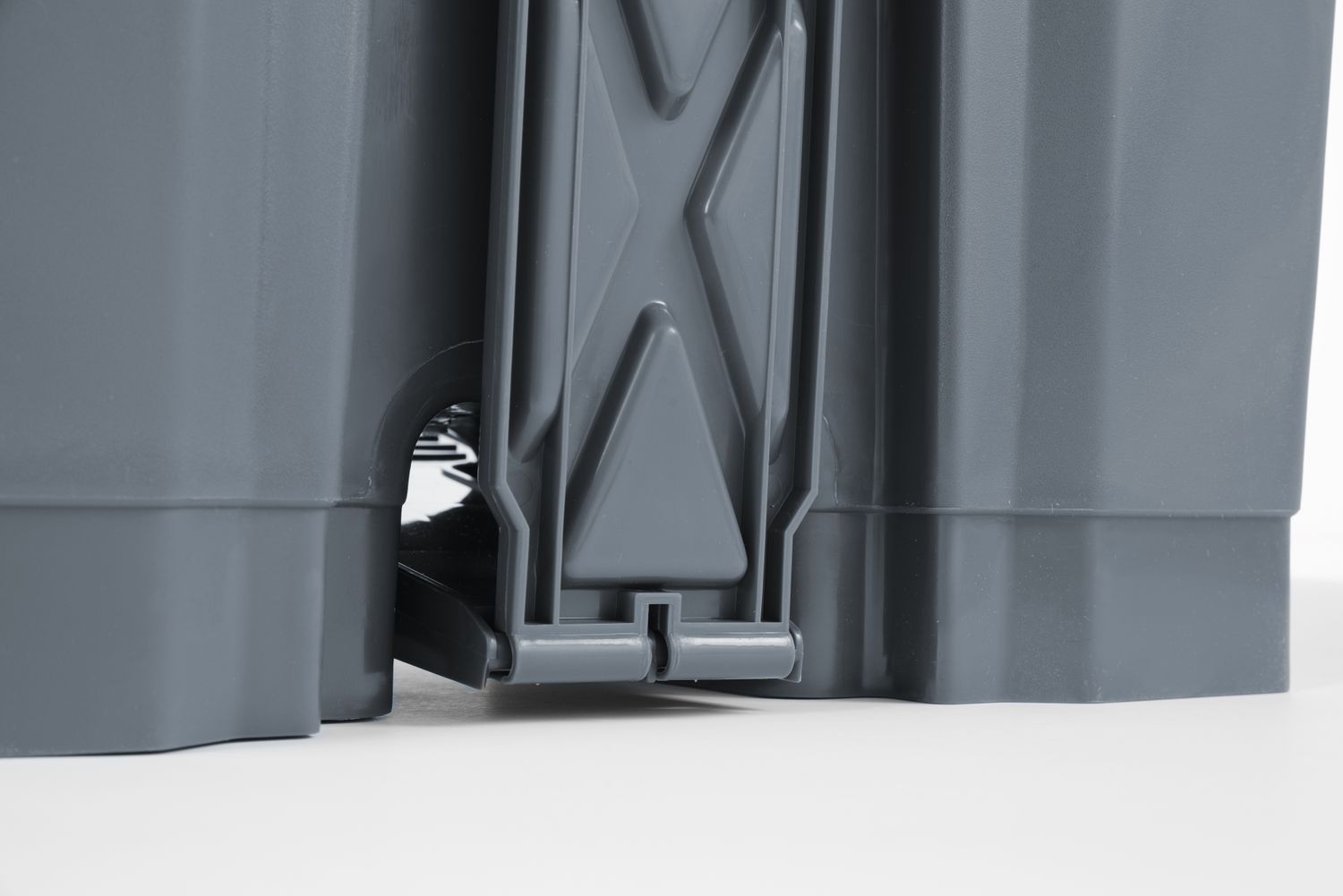 Pedal bin, AmerBox, 68L, Light grey, 490x410x(H)660mm - Image 4