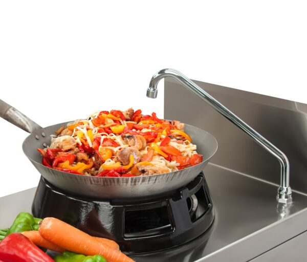 Wok pliit kolme põletiga (gaas)