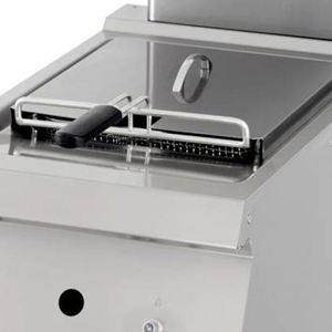 Heavy Duty Deep Fryer - 1 x 12L - Single Unit - 70cm Deep - with Drain Tap - Gas - Image 3