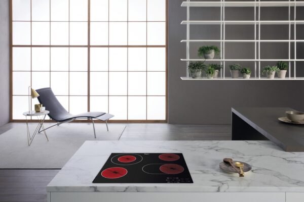 Keraamiline pliidiplaat Whirlpool