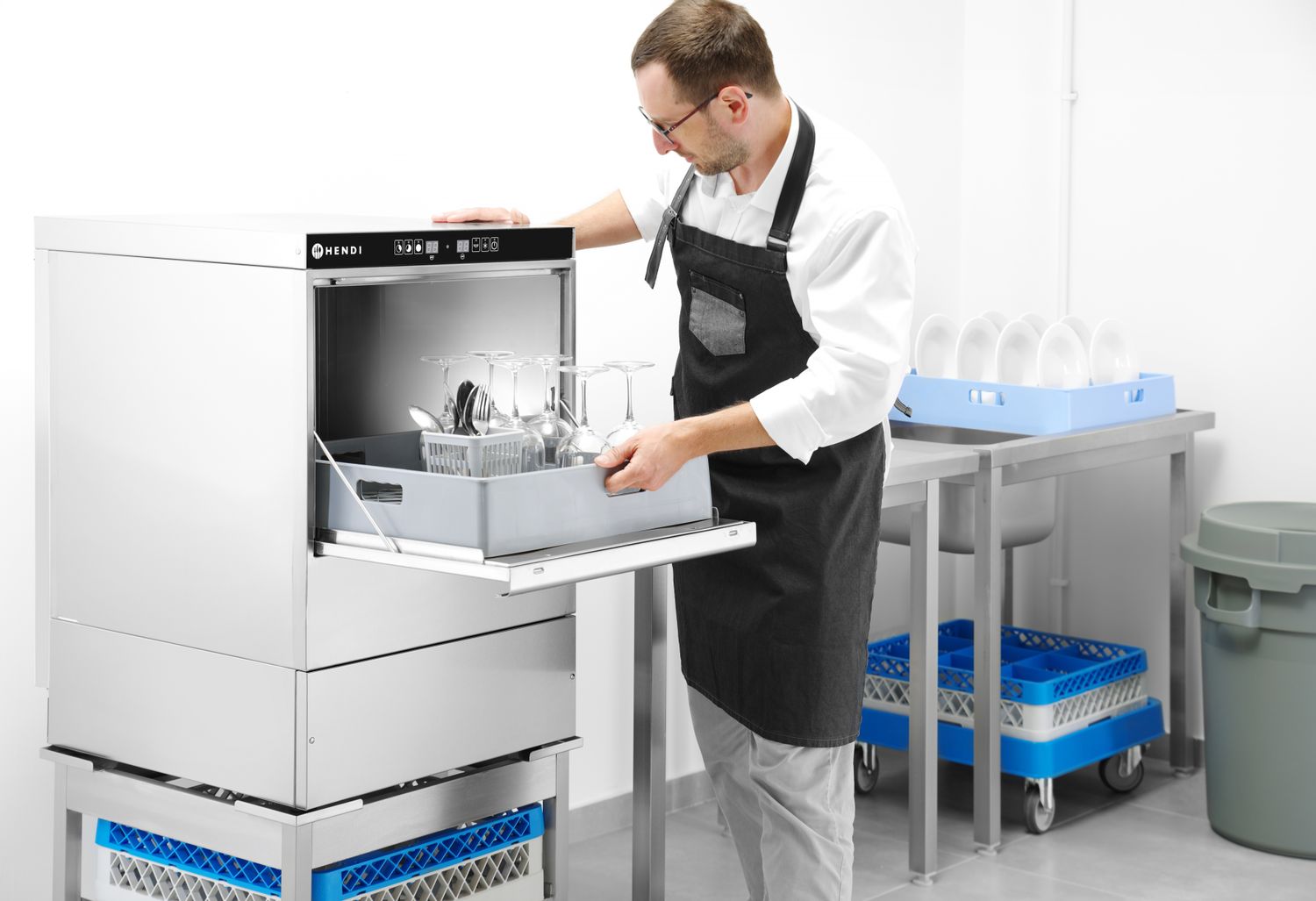 Klaasi pesumasin 40x40 - elektrooniliselt juhitav klaasipesumasin, HENDI, Kitchen Line, 230V/2800W, 470x510x(H)710mm - Image 4