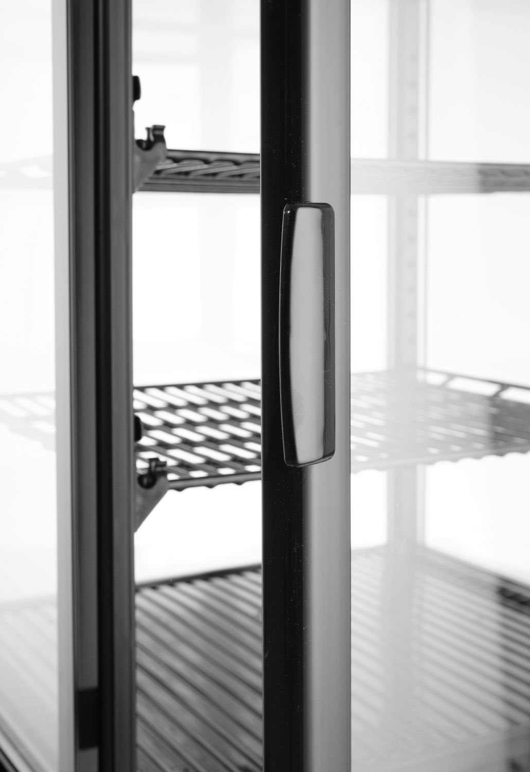 Jahe-vitriinkapp, 68 l, Arktic, Must, 230V/170W, 397x444x(H)875mm - Image 4